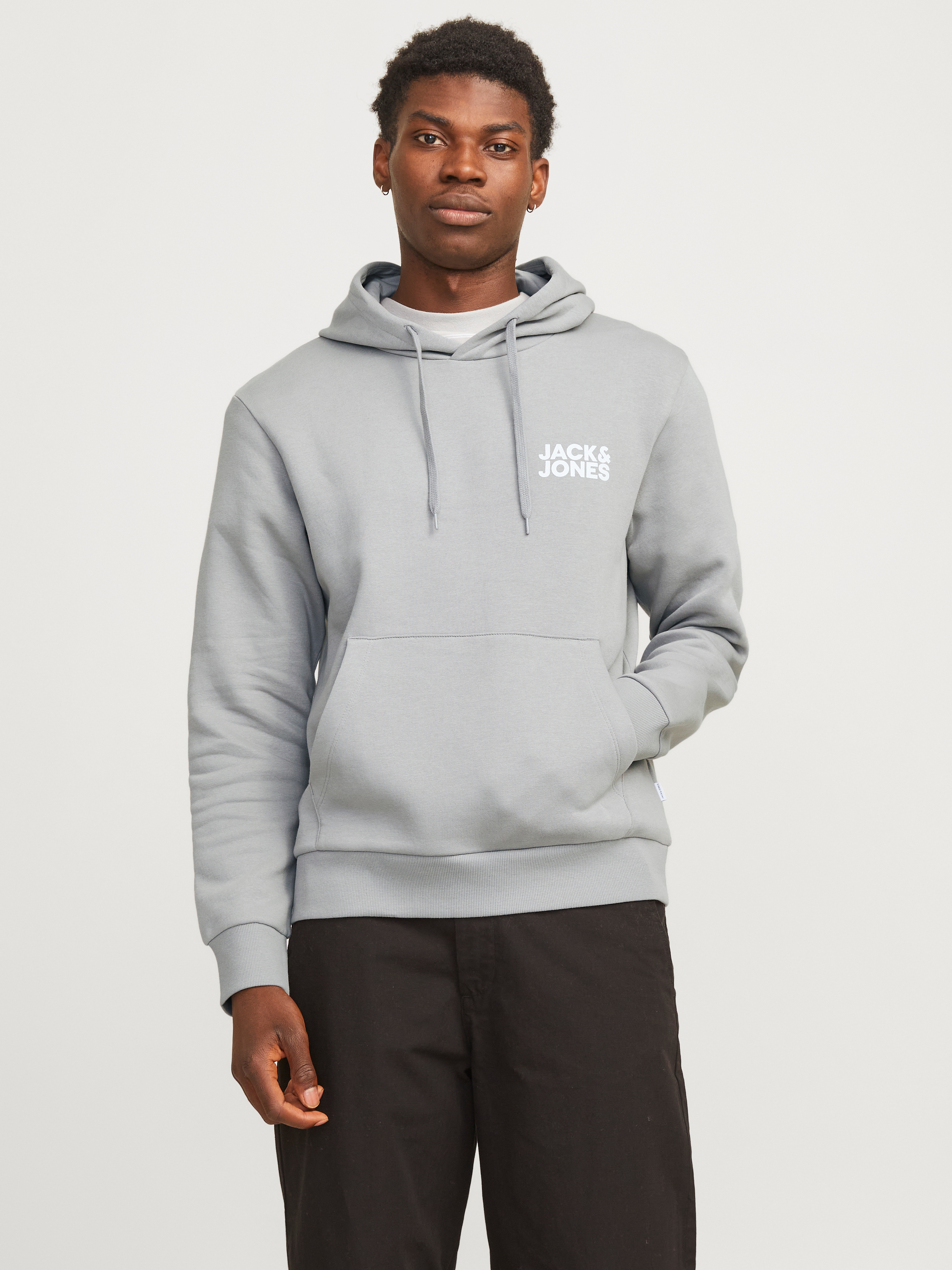 Kapuzensweatshirt JACK & JONES "JJECORP LOGO SWEAT HOOD NOOS", Herren, Gr. L, grau (ultimate grau detail:small print), angeraute Sweatware, Obermaterial: 70% Baumwolle, 30% Polyester, bedruckt, regular fit taillenbedeckt, Rundhals, Rippbündchen,...