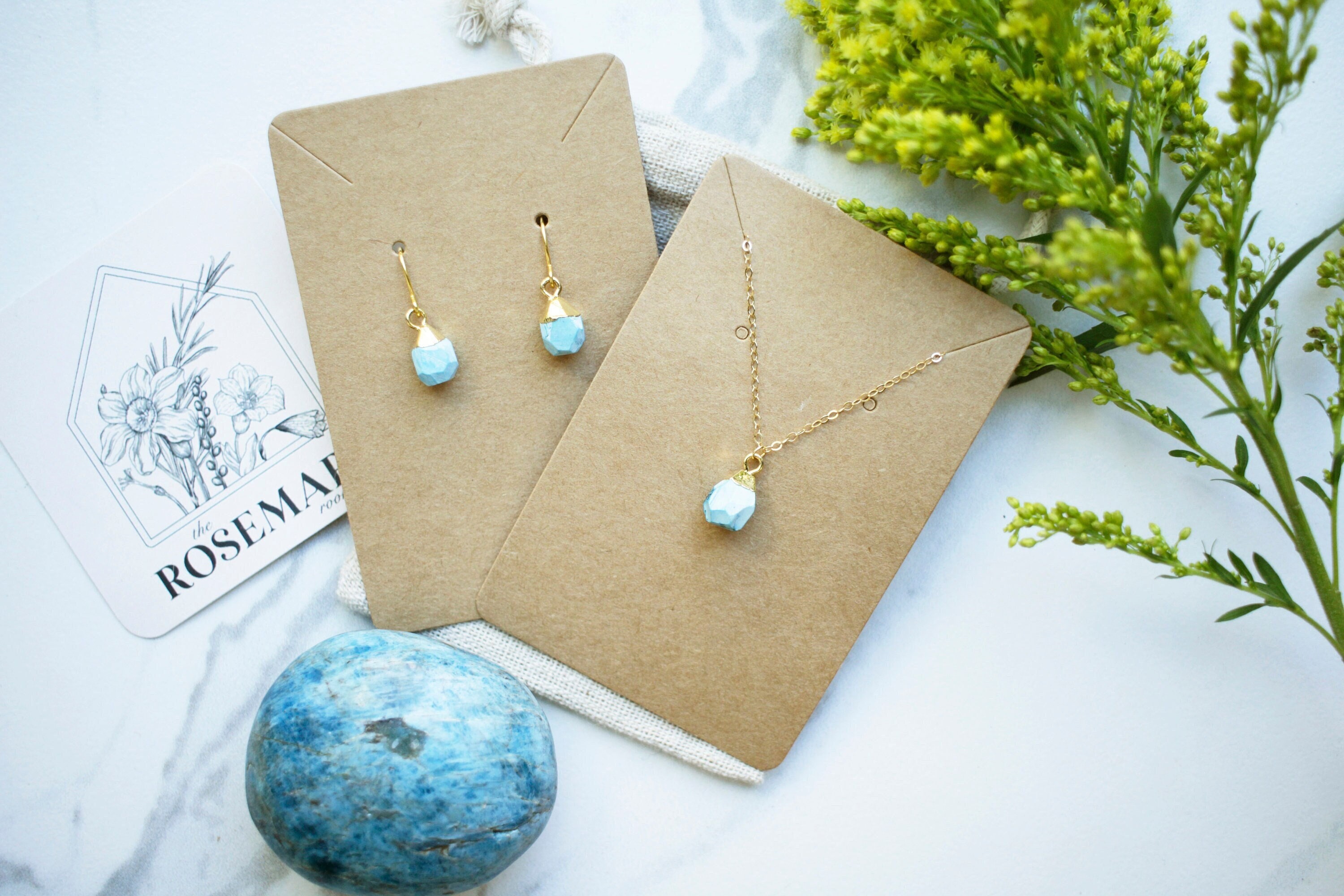 Set di due orecchini e collana in turchese in oro 14k, gioielli in turchese, gioielli in oro, set di gioielli, pronti da regalare, idee regalo, cesto