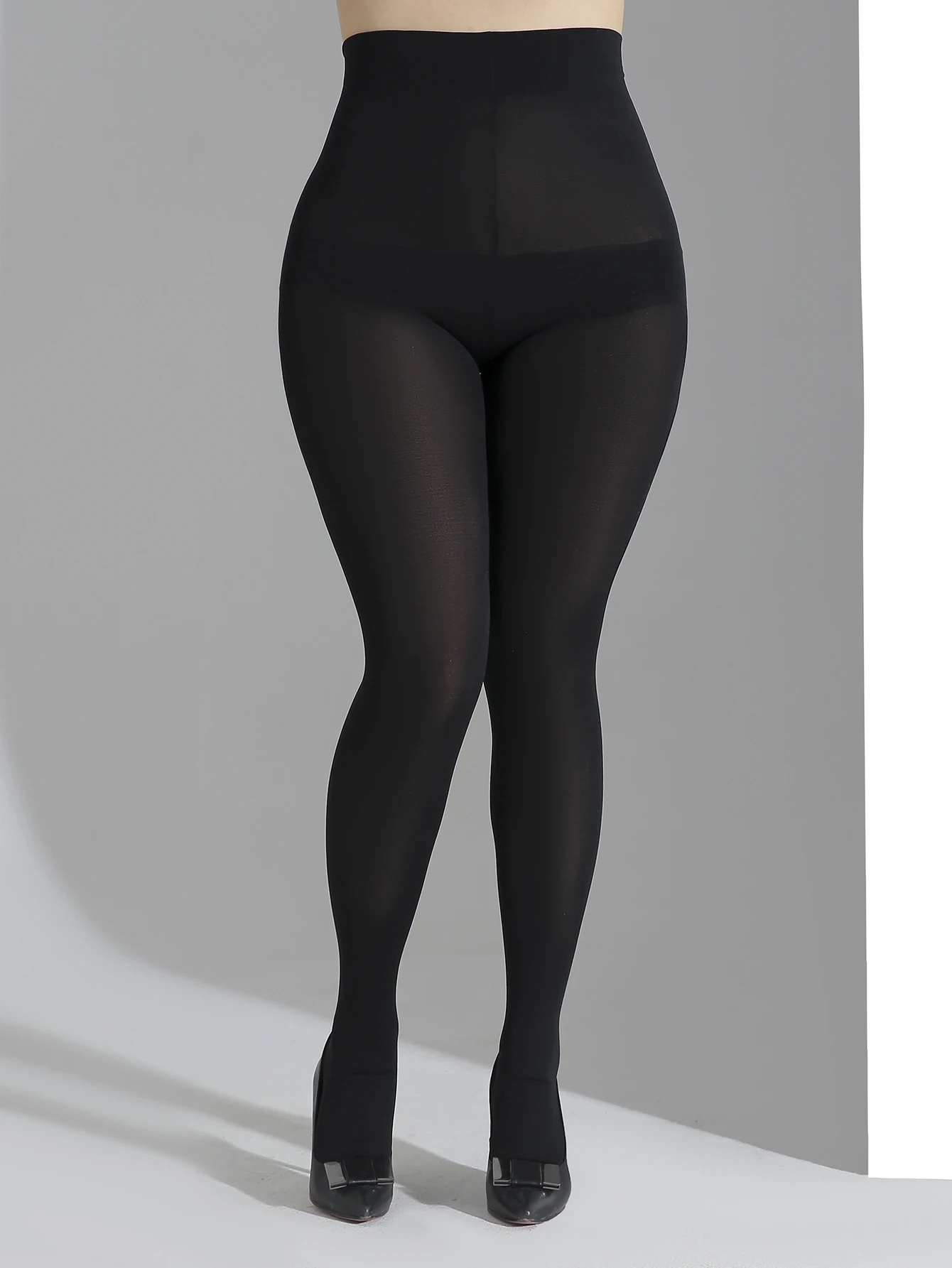 300D Classic Plus Fat Plus Seidenstrümpfe Image