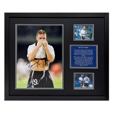 Von Paul Gascoigne signiertes Foto der Fußballweltmeisterschaft 1990 in England und Italien – gerahmt Image