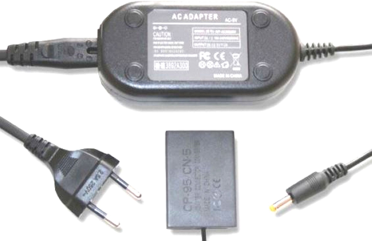 AGI Netzteil kompatibel mit Fuji NP-95 Image