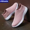 Neue rosa Turnschuhe für Frauen, Freizeitschuhe, bequeme vulkanisierte Schuhe, atmungsaktive Damen-Slipper, flache Schuhe, Müßiggänger, Übergröße 42