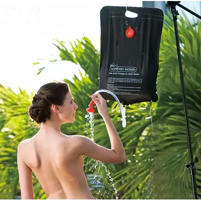 20/40L Camping foldable Solar shower bag Outdoor Bath Water Bag Sun Compact Hot Water shower bag Scrub Pool accessories