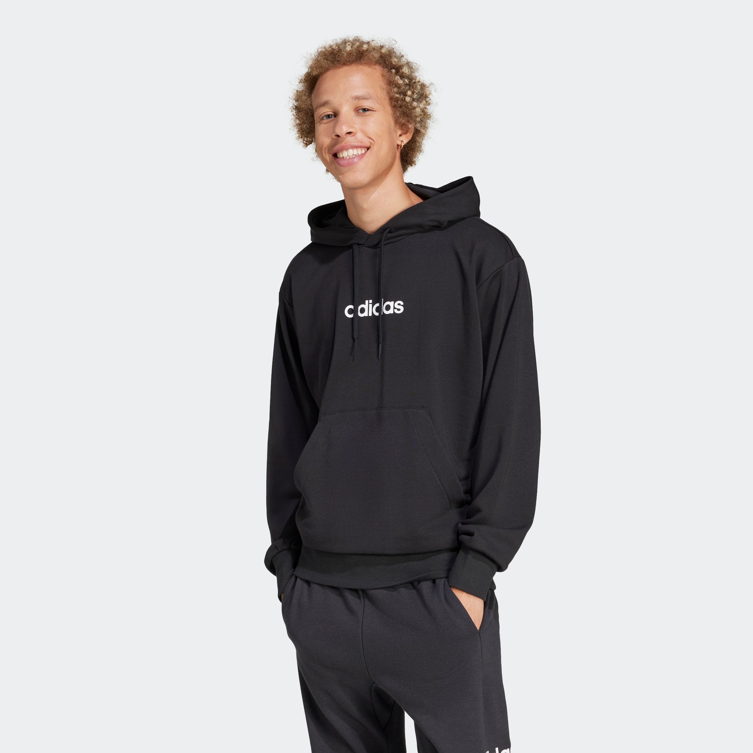 Kapuzensweatshirt ADIDAS SPORTSWEAR "M LIN FT HD", Herren, Gr. 3XL, schwarz-weiß (schwarz, weiß), Obermaterial: 55% Baumwolle, 36% Polyester, 9% Viskose, angesetztes Bündchen, Sweatshirts, für Sportmode und entspannte Aktivitäten, ohne Verschluss
