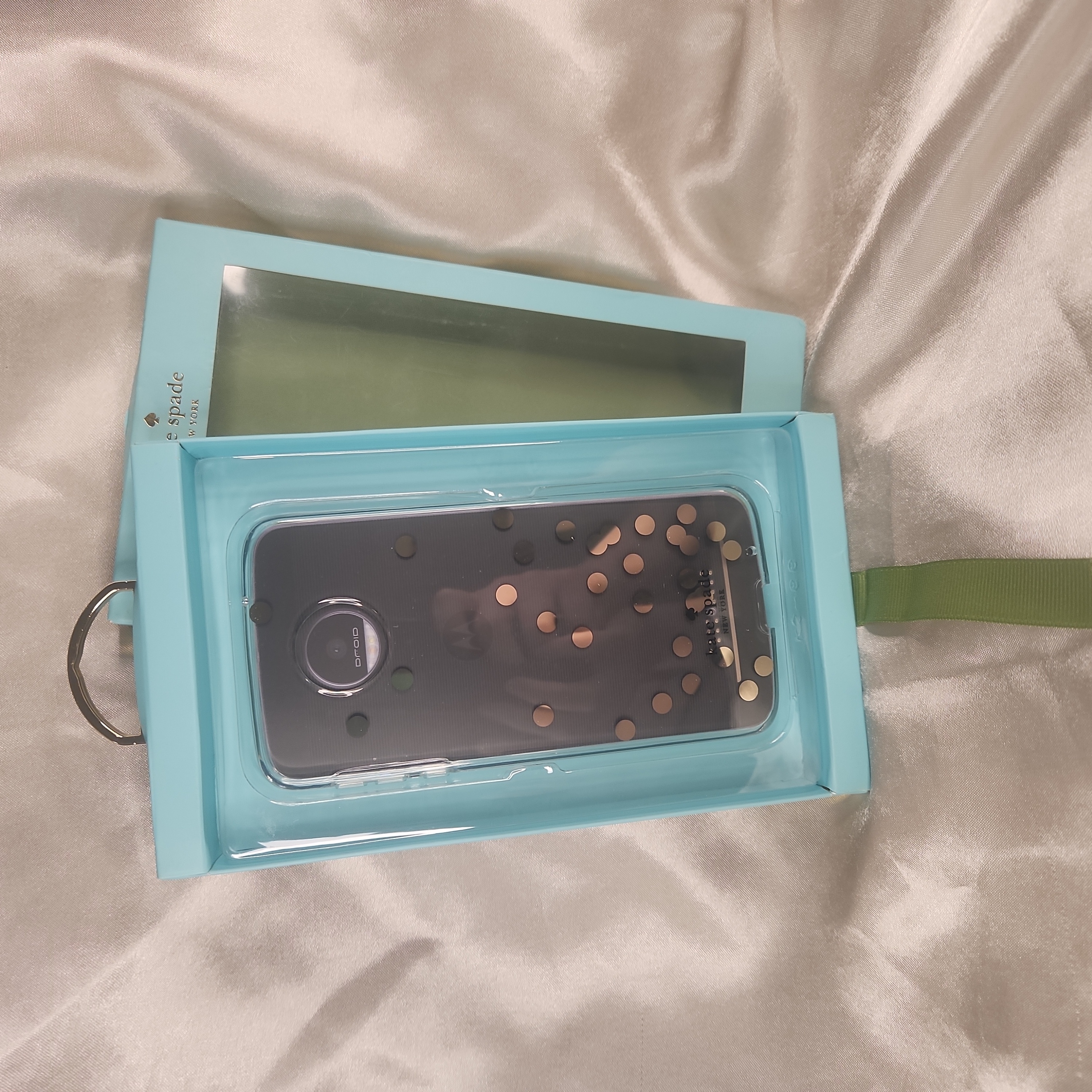 Kate Spade Cell Phones & Accessories | Kate Spade Moto Z Clear With Gold Polka Dots Hard Shell Phone Case Nwt | Color: Gold | Size: Moto Z Droid Edition