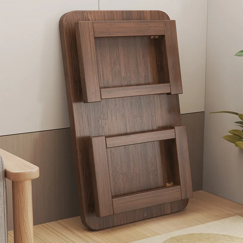 Klappbarer Beistelltisch, Familien-Wohnzimmer, kleiner Couchtisch, Schlafzimmer, niedriger Beistelltisch, Balkonfenster, einfache Multifunktionsmöbel Image