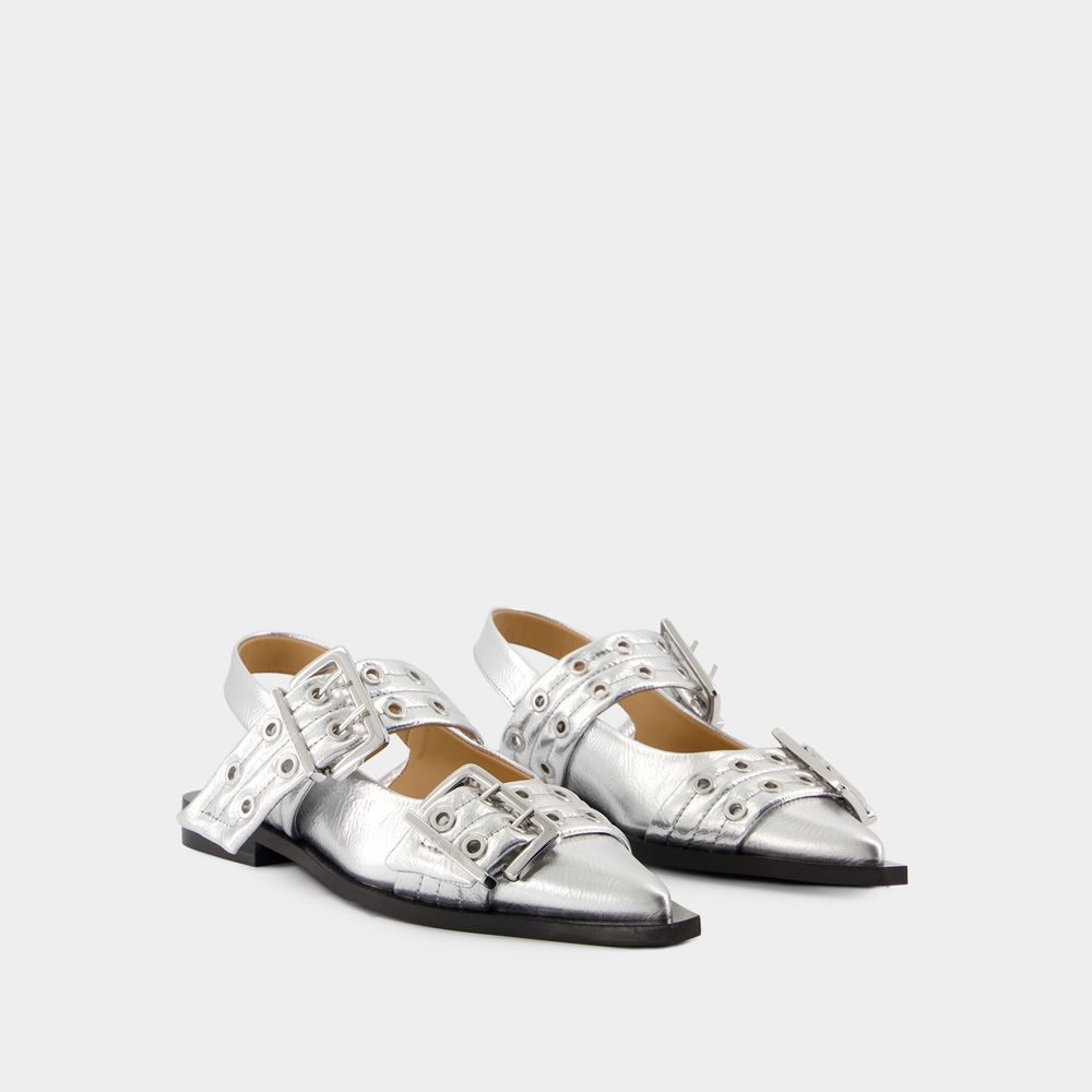 Feminine Buckle Ballerinas - Ganni - Kunstleder - Silber