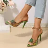 2024 neue Allmähliche Farbe High Heels Pailletten Sandalen Sommer Mode Slipper Fisch Mund Schlank Heels Große Größe frauen Schuhe