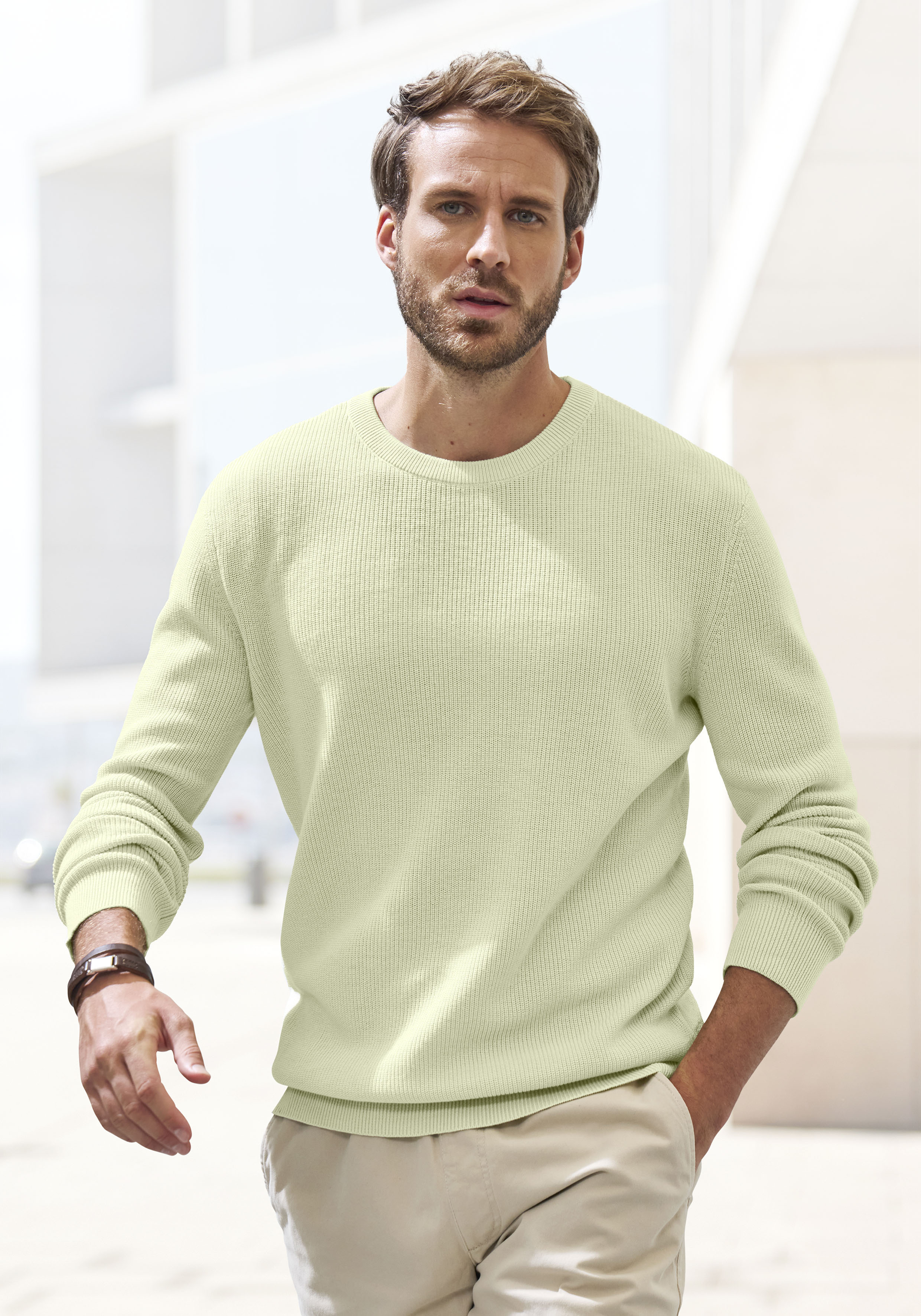 Strickpullover JOHN DEVIN "bis Größe 5XL", Herren, Gr. M (48/50), grün (hellgrün), Strick, Obermaterial: 50% Baumwolle, 50% Polyacryl, unifarben, regular fit normal, Rundhals, Strickbündchen, Pullover Strickpullover, Pullover in modischen Farben aus...
