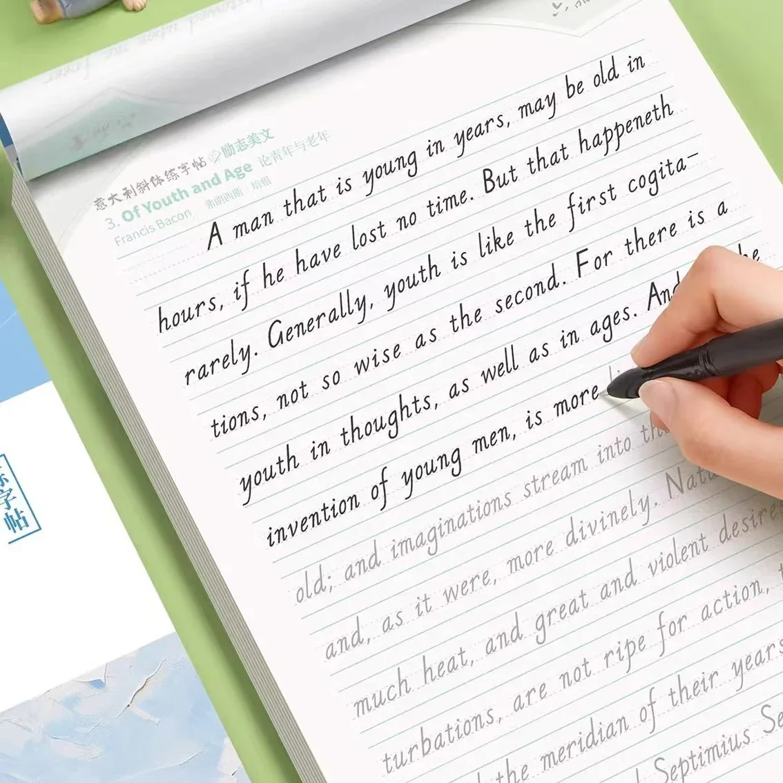 Neue Italien Englisch Kursivschrift Kalligraphie Buch Übungsheft Handschrift Kopierbuch Englisch lernen für Erwachsene Studenten Anfänger