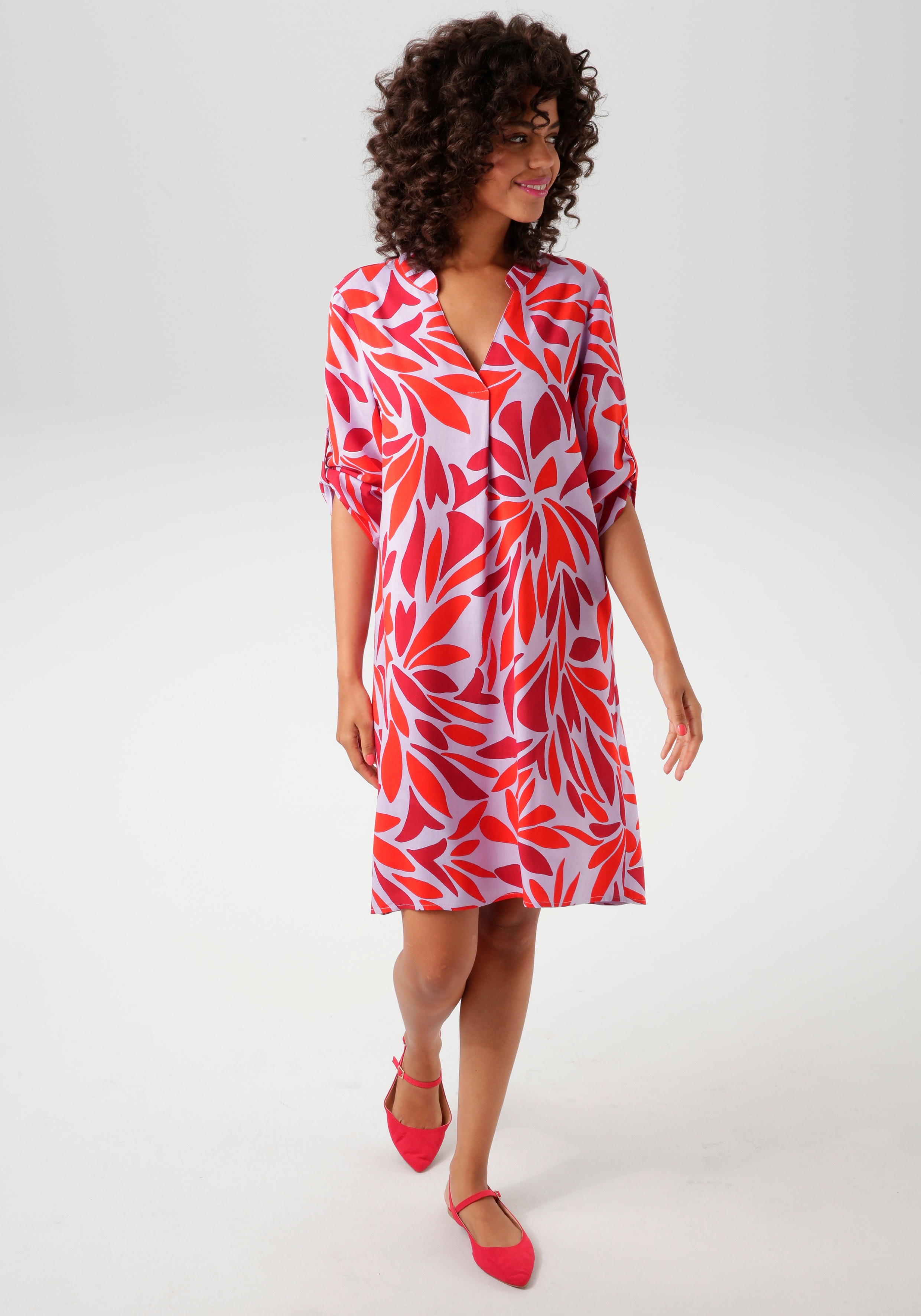Blusenkleid ANISTON CASUAL, Damen, Gr. 44, N-Gr, lila (flieder, dunkelrot, orangeot), Web, Obermaterial: 100% Viskose, bedruckt, gemustert, figurumspielend kniefrei, V-Ausschnitt, Krempelärmel, Kleider Blusenkleid, mit farbharmonischen, grafischen...