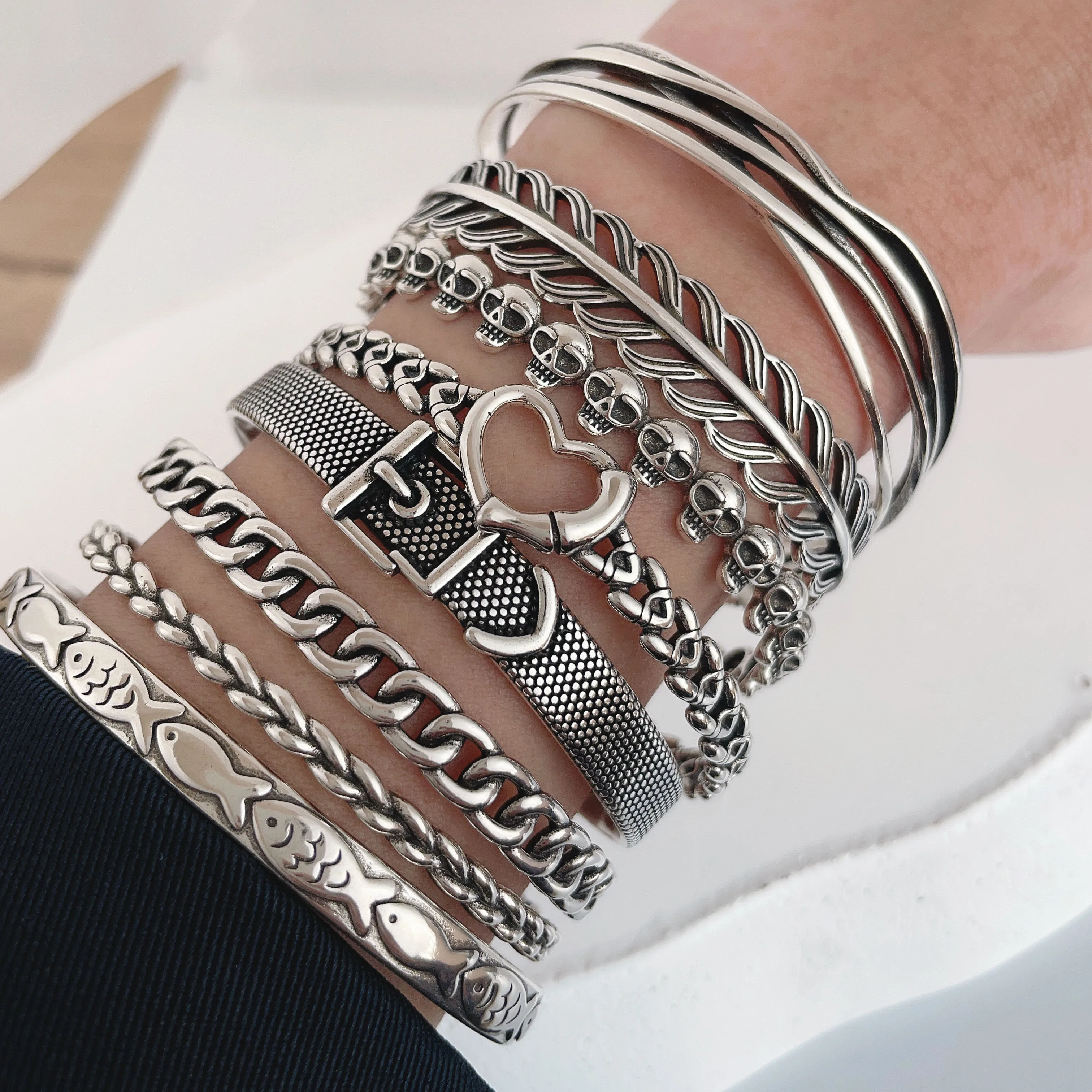 Bracciale in metallo argento sterling massiccio 925 al 100% per donna Bracciale a forma di cuore a catena retrò semplice fatto a mano vintage Festa regalo di compleanno