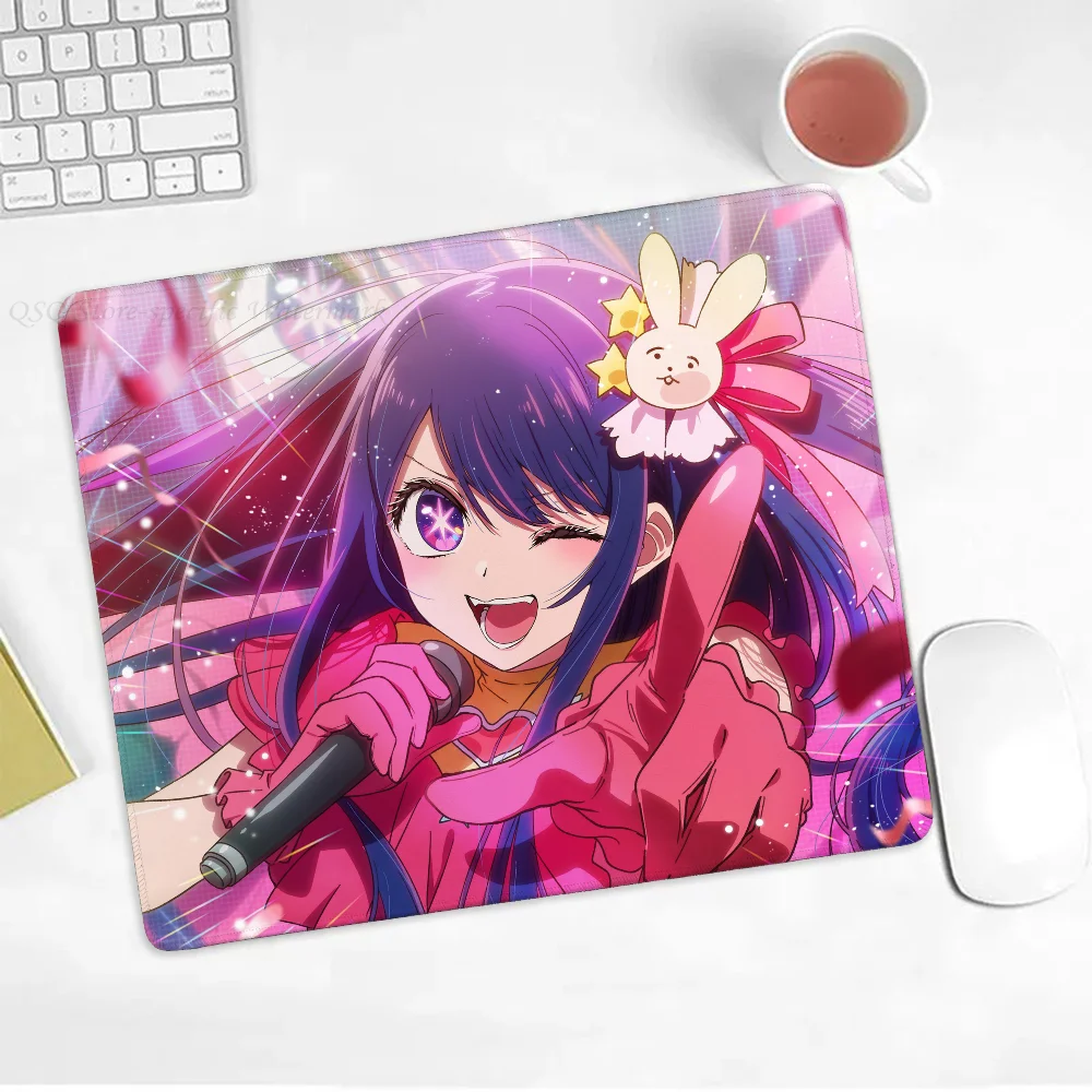 1pc-oshi no ko Boden matte kleines Lockedge Mauspad für Gamer Computer Schreibtisch Pad rechteckigen Anti-Rutsch-Gummi