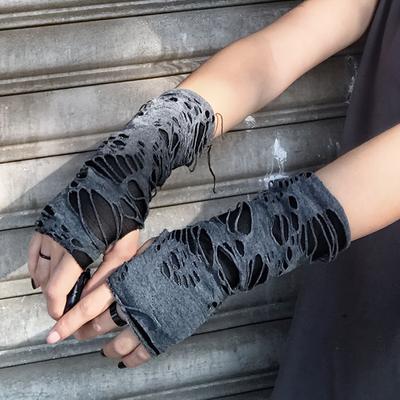 TEMU Breathable Mesh Rippled Gloves - Stylish Half-finger Punk Style, For Women Image