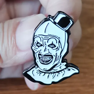 Pins+Brooches