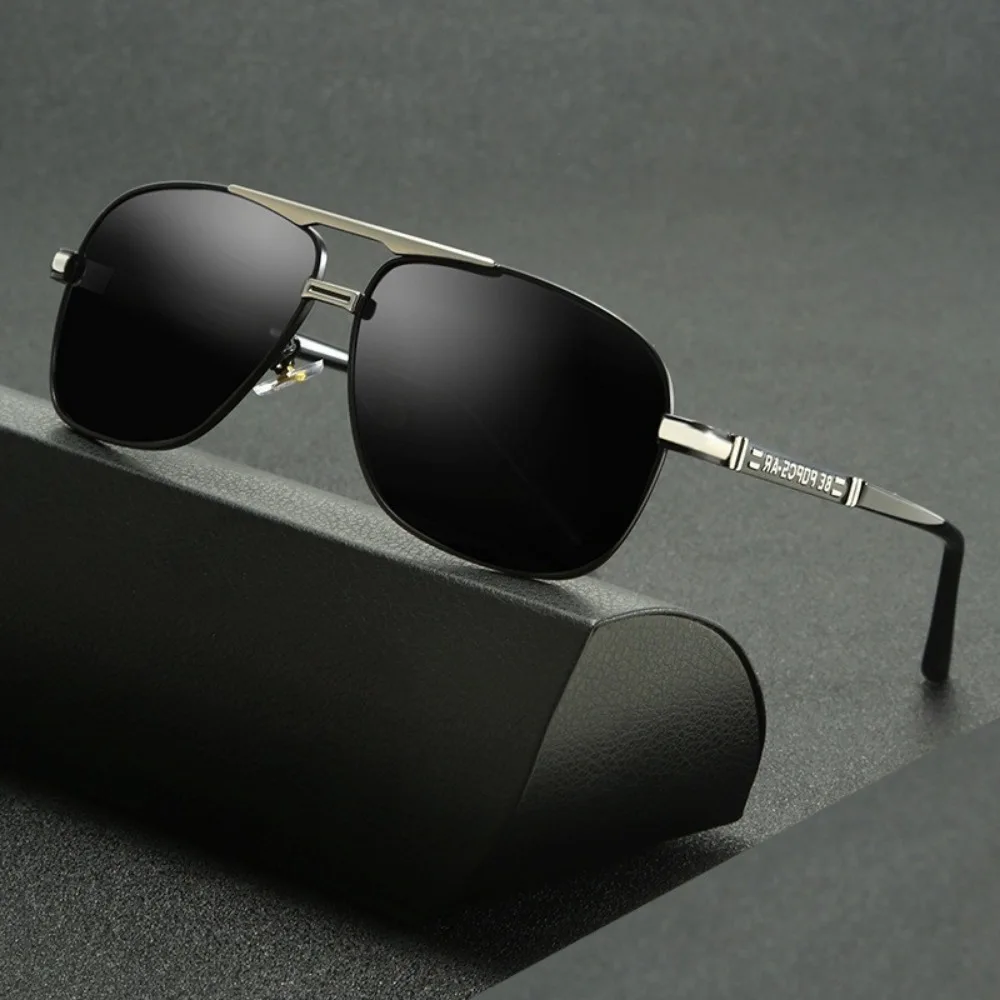 Farbwechselnde Brille UV-beständige Brille UV400 Herren Polarisierte Sonnenbrille Fahren Tag und Nacht Pilotenbrille Image