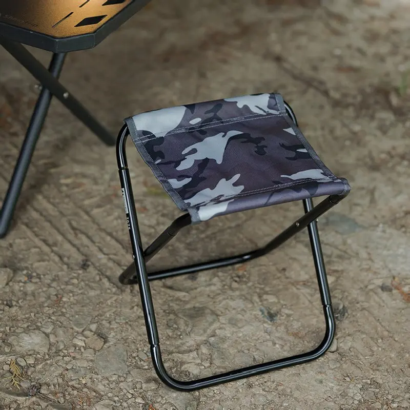 Shine Trip Tragbarer Klapphocker, Outdoor-Stuhl aus Aluminiumlegierung für Reisen, Strand, Angeln, kompakter Mazha-Zugssitz