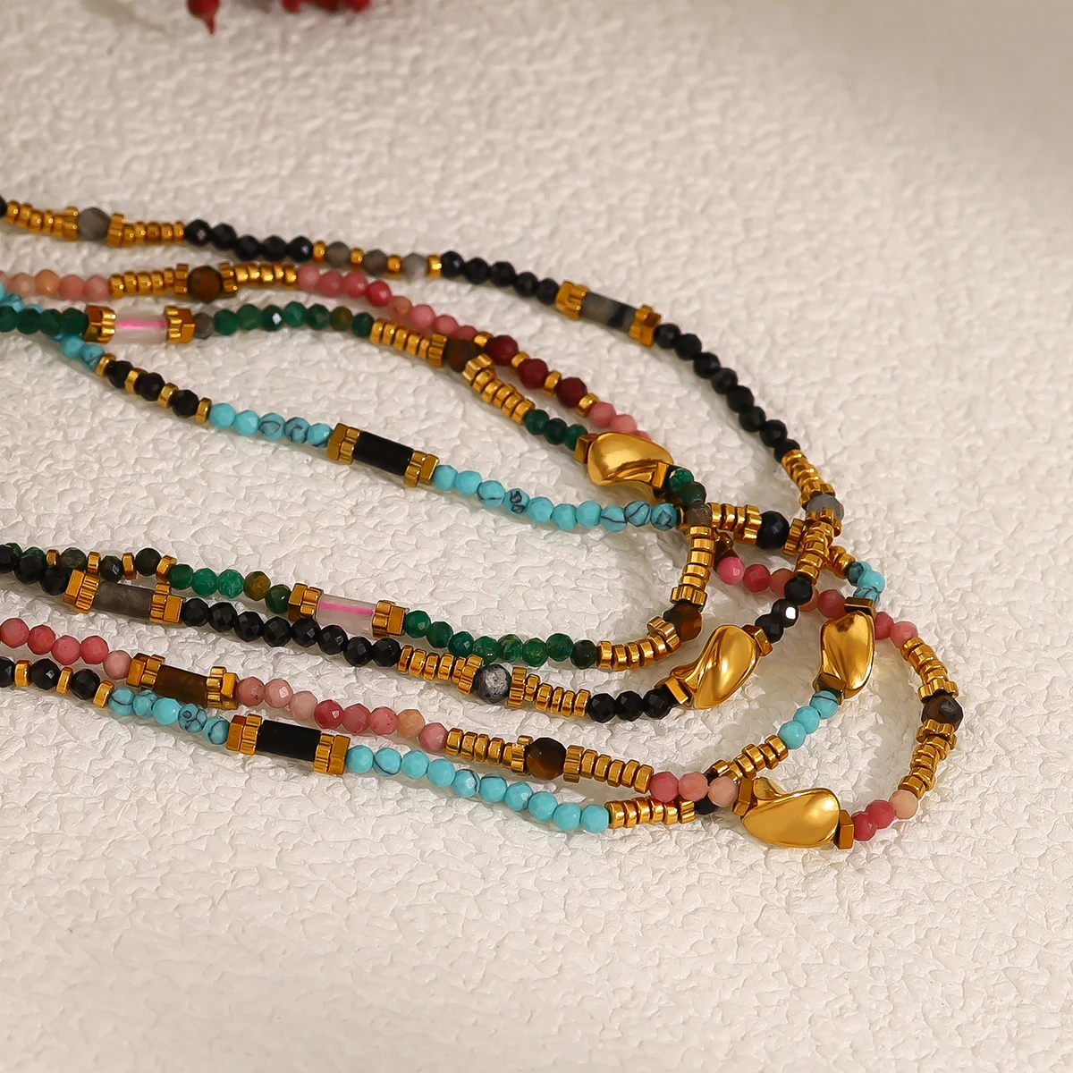 WILD & FREE Böhmische Retro Naturstein Perlen Edelstahl Halsketten für Frauen individuellen ethnischen Stil trend igen Schmuck Image