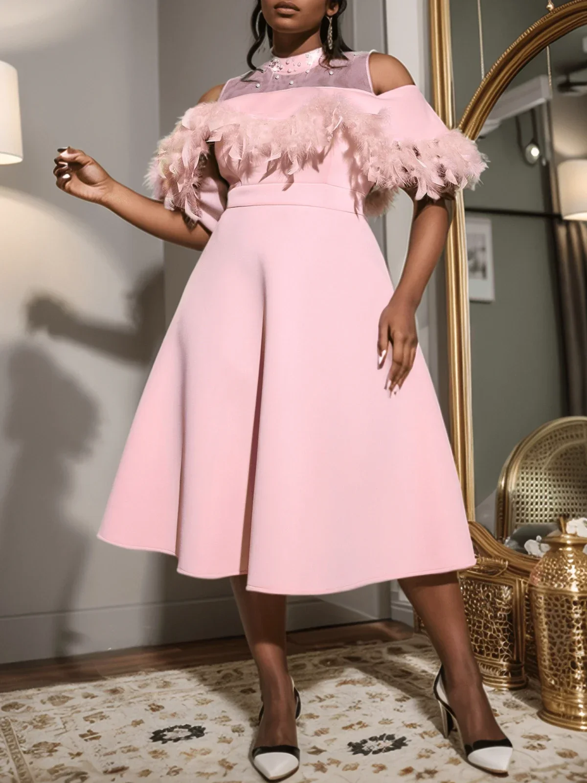 Rosa A-Linie-Cocktailkleid für Damen, kalte Schulter, glänzende Perlen, Netzstoff, Patchwork, Federdetail, sexy Geburtstagsfeier, Bauchbedeckung