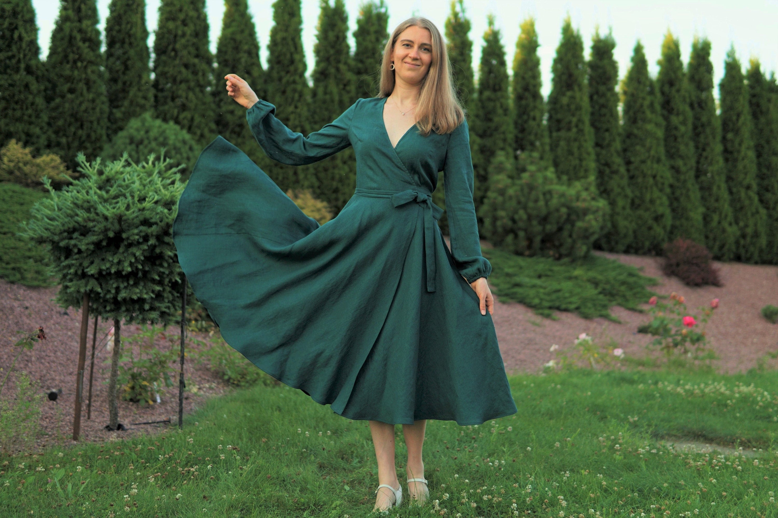 Leinen Kleid mit langen Ärmeln. Grünes Leinen Wickelkleid. Hochzeits-Gastkleid. Brautjungfer Kleid. Herbst Leinen Kleid mit Taschen. Tee-Kleid.