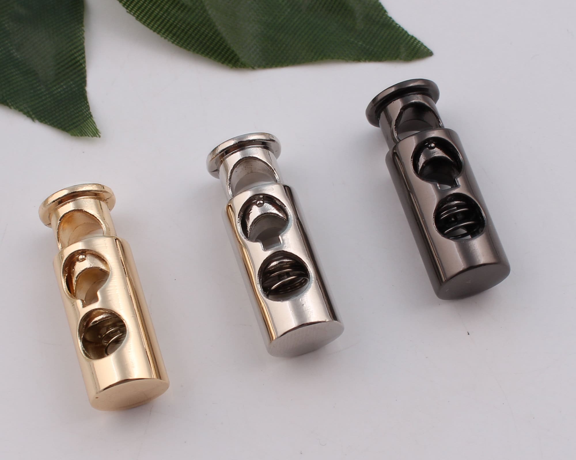 cavo metallico blocco due fori cavo blocco tappo cavo tappo cavo-blocco molla arresto interruttore tappo nero blocco cavo 2-4-10 pezzi