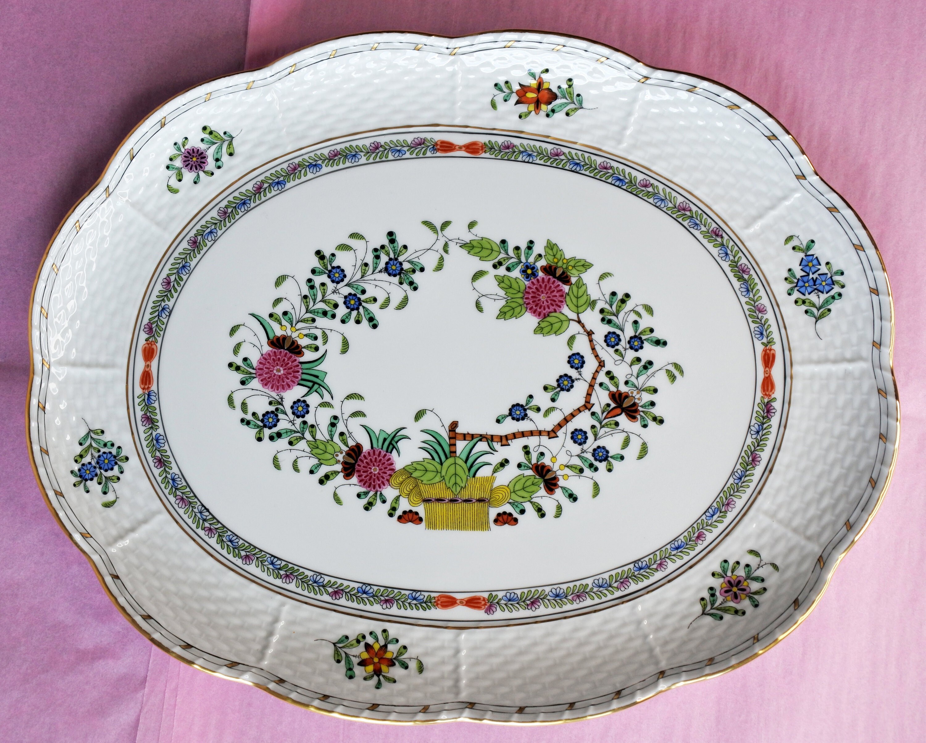 Piatto ovale Herend con cestino indiano dipinto a mano, Herend Ungheria Cestino indiano in porcellana fine, piatto in porcellana Herend regalo