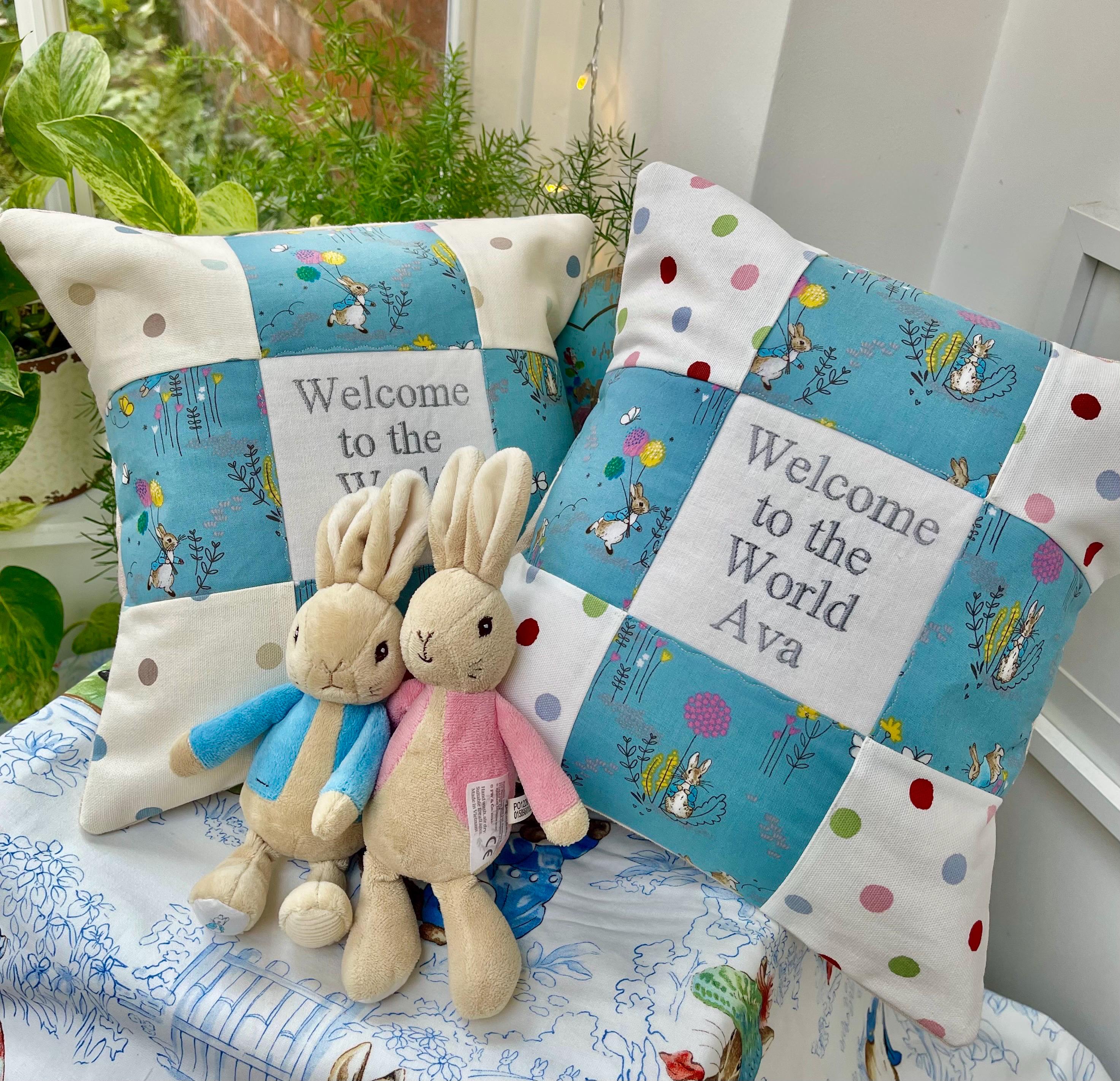 Cuscino Peter Rabbit Benvenuto al mondo, cuscino Beatrix Potter, Peter Rabbit, cuscino per neonati, regalo per neonati, benvenuto neonato, regalo per