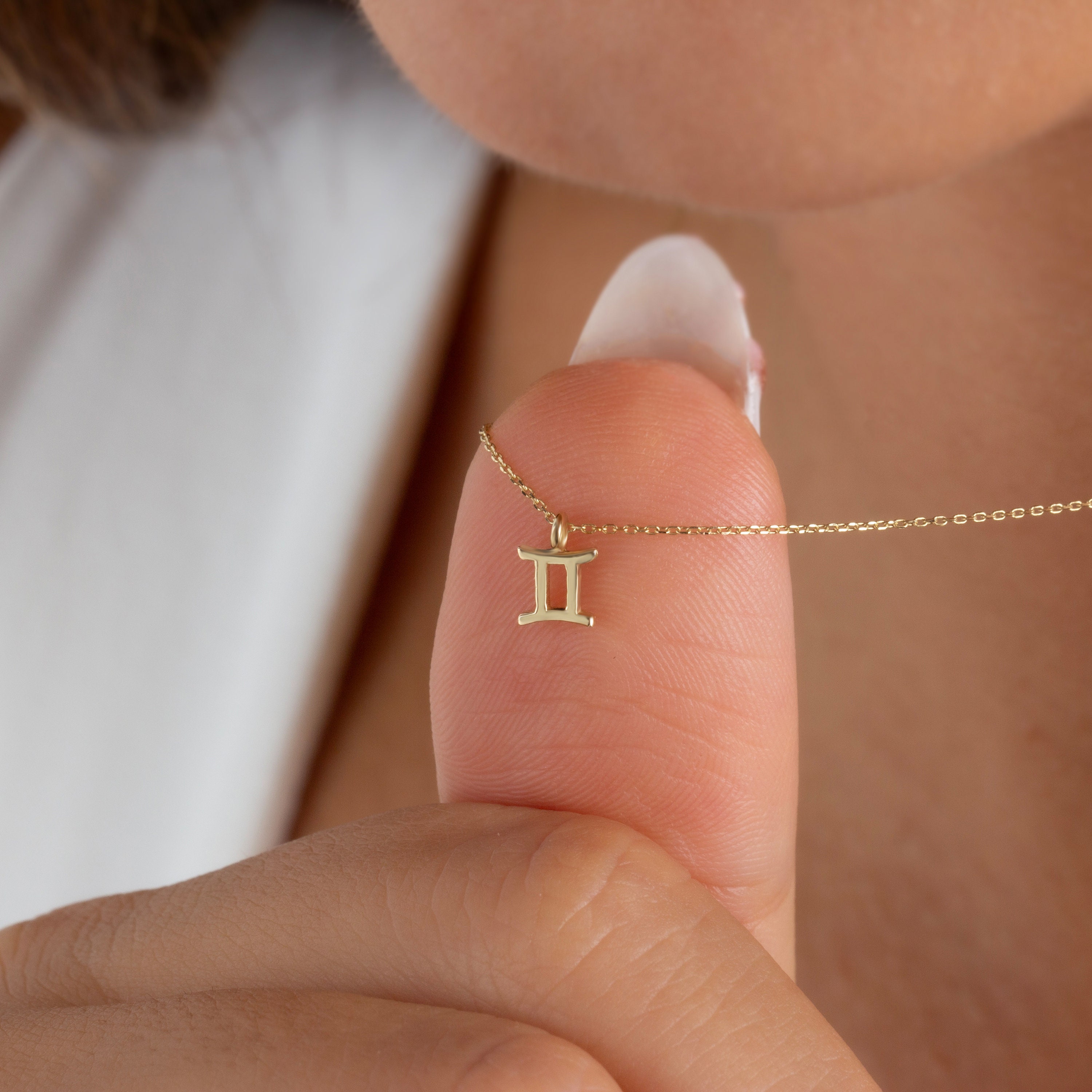 Collana Gemelli in oro per donna * Collana segno zodiacale Gemelli * Ciondolo astrologico in oro massiccio 14 carati * Regalo con segno zodiacale * Re