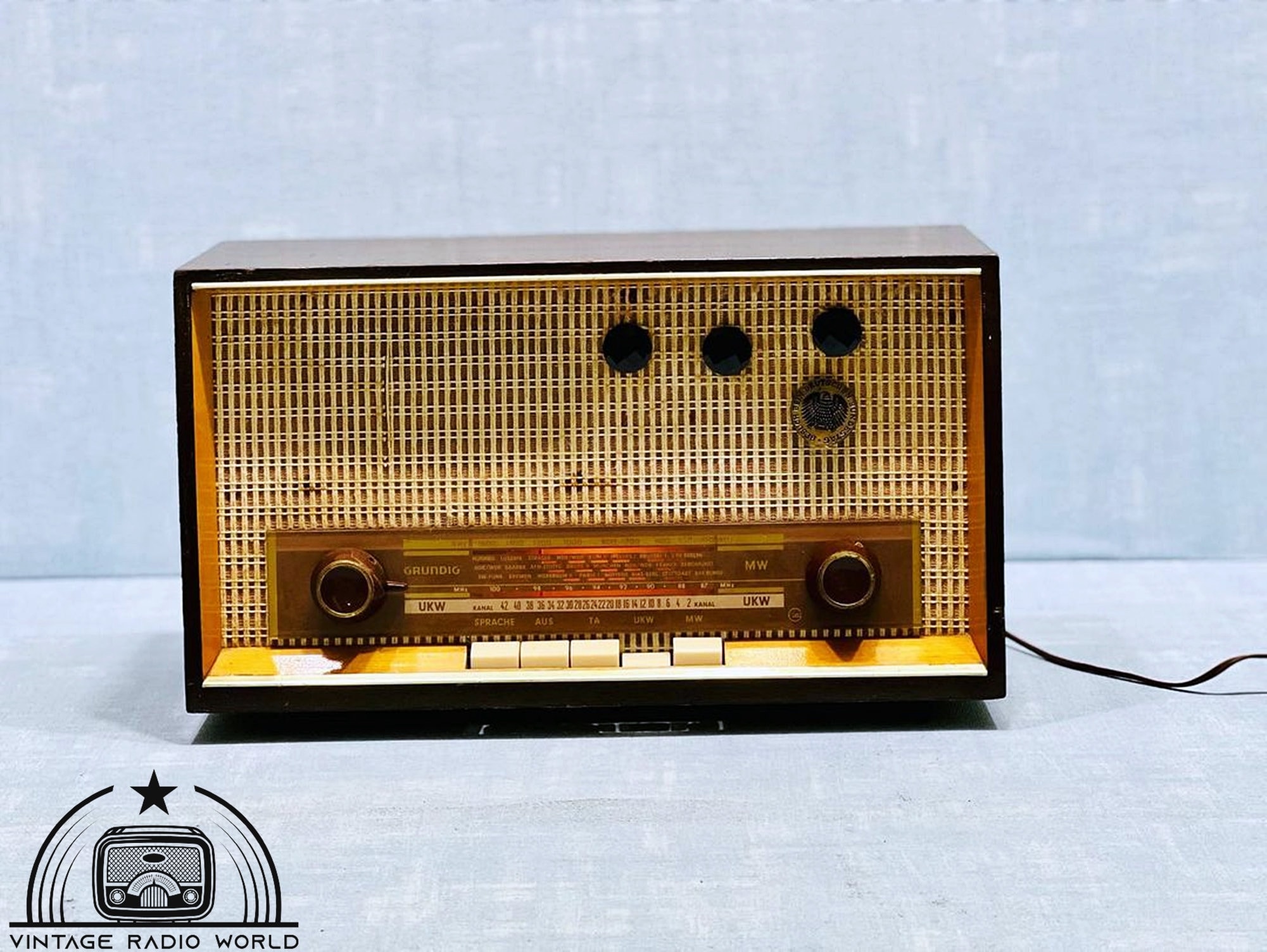 Radio Grundig tipo 96 M, radio vintage, vecchia radio Orjinal, radio, radio con lampada, radio Grundig