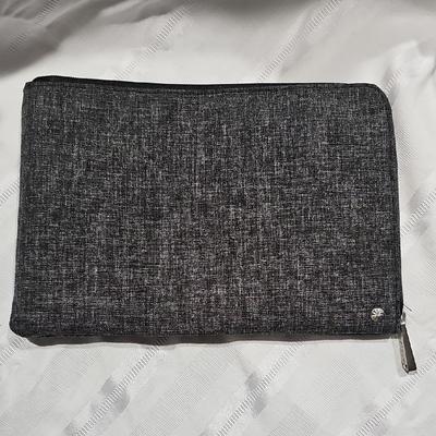 Athleta Accessories | Athleta Heather Black Ipad Kindle Sleeve | Color: Black | Size: Os