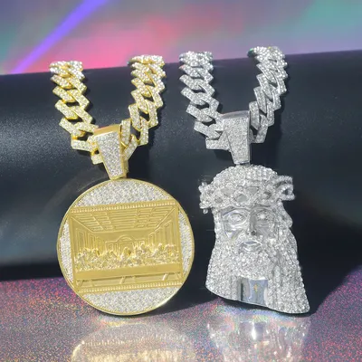 Necklaces+Pendants