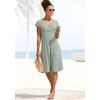 Midikleid LASCANA, Damen, Gr. 46, N-Gr, grün (sage grün), Jersey, Obermaterial: 95% Polyester, 5% Elasthan, unifarben, modisch, figurumspielend knieumspielend, tiefer V-Ausschnitt, Kurzarm, Kleider, aus bügelfreier Ware, elegantes Sommerkleid aus...