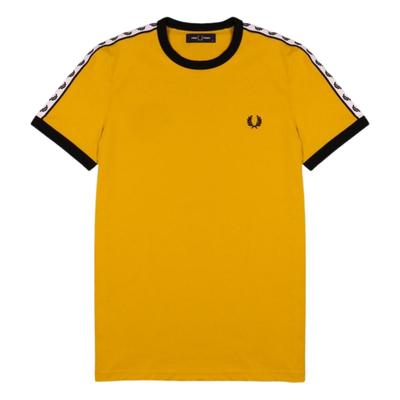 Fred Perry T-Shirt mit Ringer-Schulterstreifen in Gold und Gelb