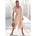 Maxikleid LASCANA, Damen, Gr. 44, N-Gr, beige (sand, beige bedruckt), Satin, Obermaterial: 100% Polyester, bedruckt, animal-print, modisch, figurumspielend knöchellang, tiefer V-Ausschnitt, Kurzarm Fledermausärmel, Kleider, mit Animalprint, luftiges...