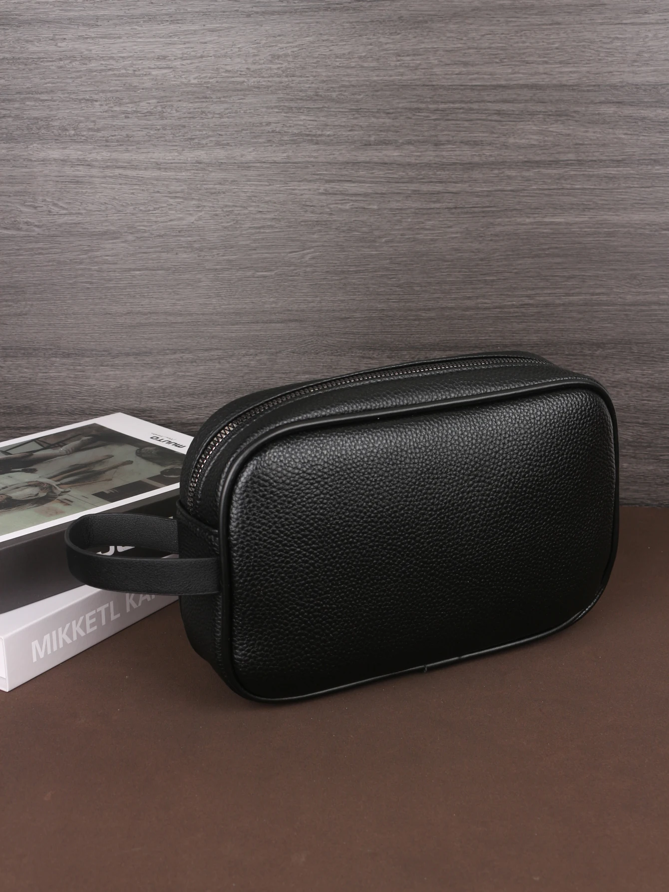 Business-Clutch für Herren, Reiseutensilien, Outdoor-Toilettenartikel, tragbare PU-Handkosmetiktasche, großes Fassungsvermögen, elegantes Design Image