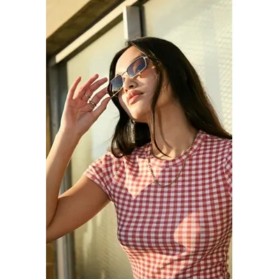 UO Jen Metal Rectangle Sunglasses - Gold at Urban Outfitters