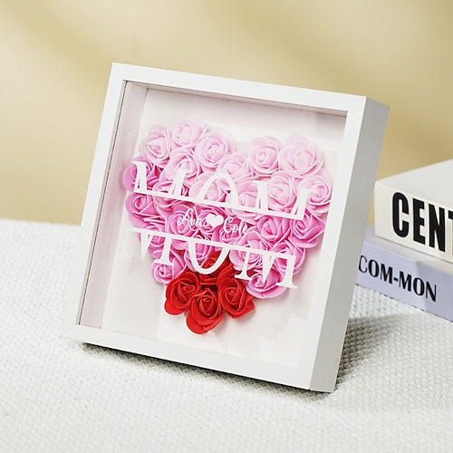 Blumen-Schattenbox für Mama zum Muttertag, herzförmige Blumen-Schattenbox mit Monogramm für Frau, Tochter, Sohn, Blumen-Erinnerungsgeschenke für Oma Image