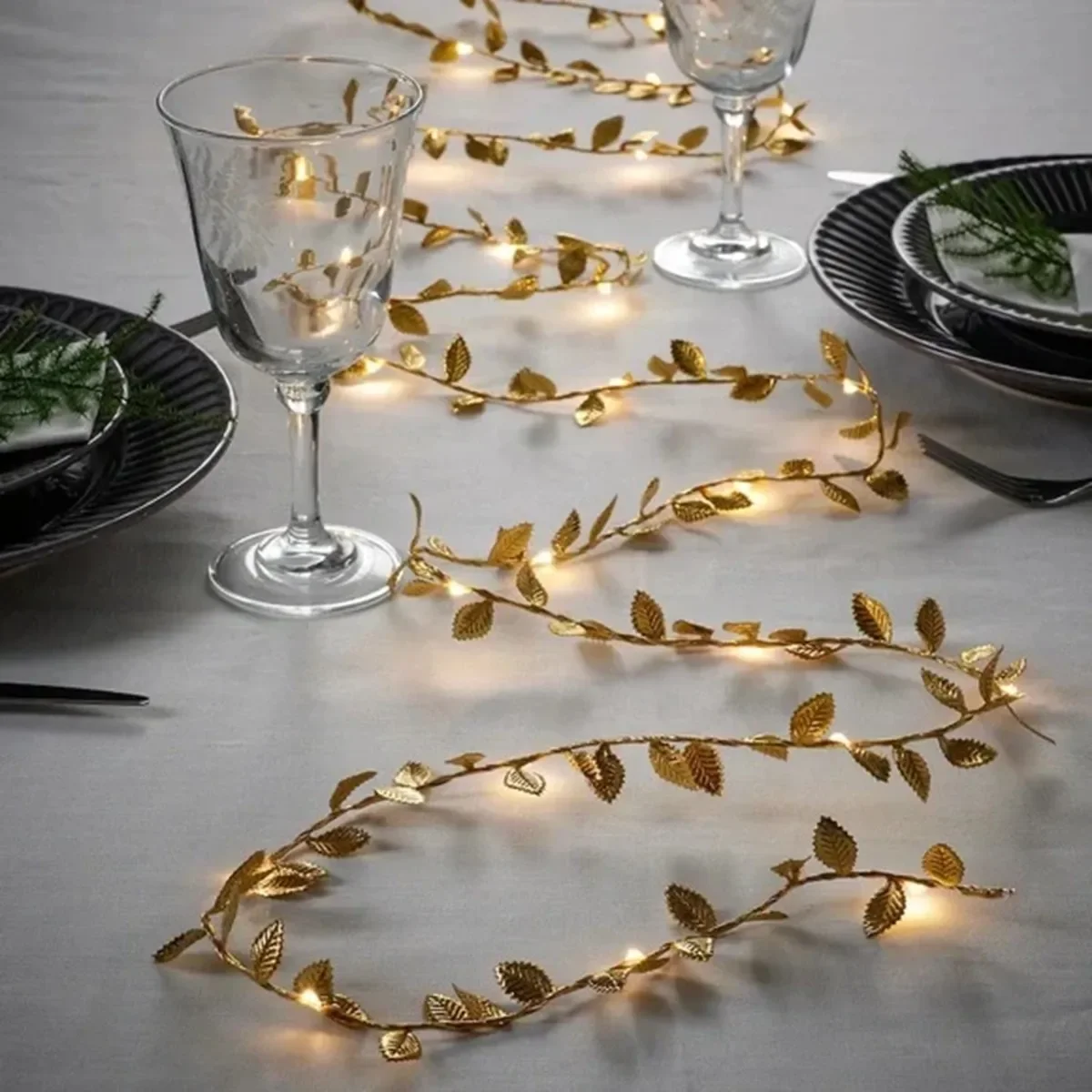Goldene kleine Blätter Fee Licht Splitter Blatt Batterie Powered Led Kupferdraht Lichterketten für Hochzeit Home Party DIY Weihnachten Dekor