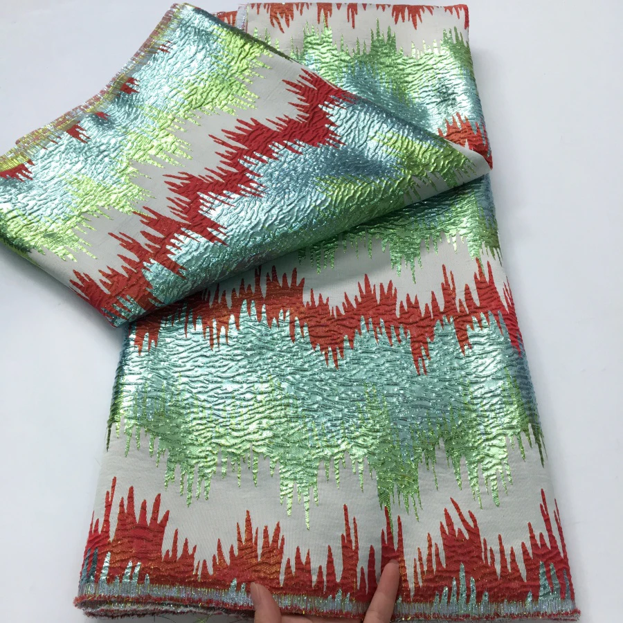 Tessuto di pizzo broccato africano 2025 alta qualità 5 Yards doratura tessuto di pizzo Jacquard francese abito da festa nigeriano foe Women A4269