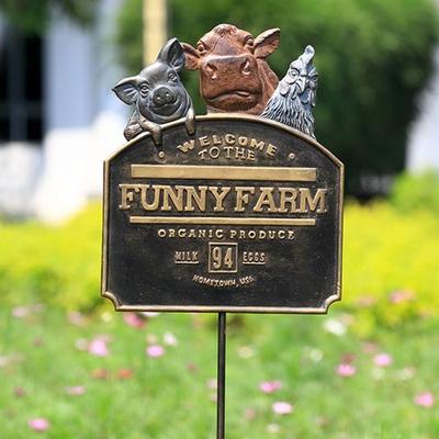 Funny Farm Yard Stake Bronze , Bronze