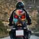 Zaino da ciclismo con occhi LED colorati Borse da ciclismo programmabili con luci a LED Zaino da ciclismo impermeabile con guscio rigido di controllo app