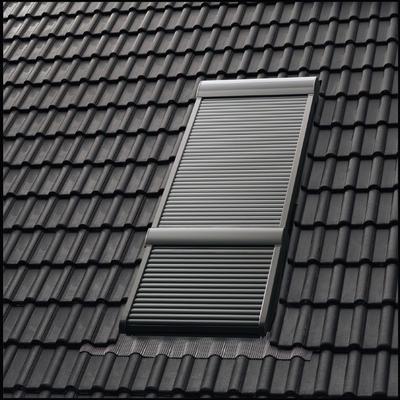 VELUX Elektro-Rollladen SMG 0000 für Lichtband Komplett-Set, 66x118 cm (FK06) Image