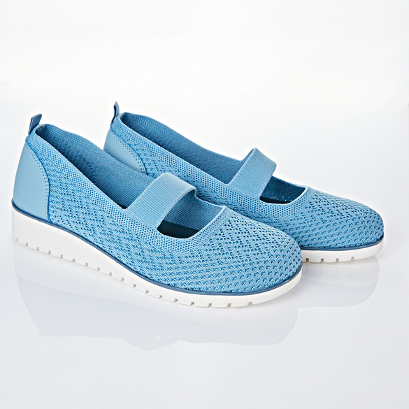 Textil-Slipper "Janine" himmelblau Amélie di Santi Image