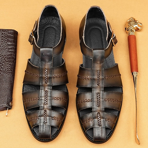Fischersandalen aus hochwertigem Leder mit Schnallendetail – stilvolle Wahl für Outdoor-Aktivitäten und gesellige Zusammenkünfte Image
