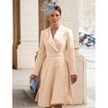 Elegantes Vintage A-Linien Tuxedo Kleid Mutter der Braut Einfacher Reverskragen Tee-Länge Crepe Stretch Satin Lange Ärmel Einfarbig