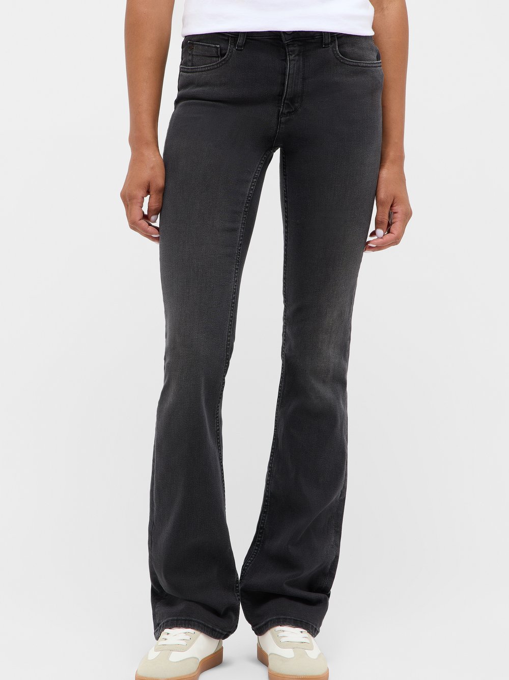 Mustang Jeans Damen schwarz, 26-34 Image