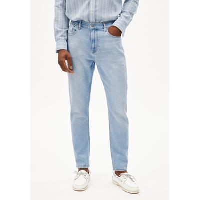 AARJO TARPA | Tapered Jeans Bio-Baumwoll-Hanf Mix Comfort-Stretch - blau (33-32) Image