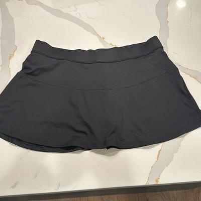 Victoria's Secret Intimates & Sleepwear | Victoria's Secret Victoria Sport Black Tennis Skirt Size Large Like New! | Color: Black | Size: L