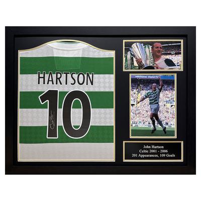 Celtic John Hartson signiertes offizielles Retro-Trikot – gerahmt Image