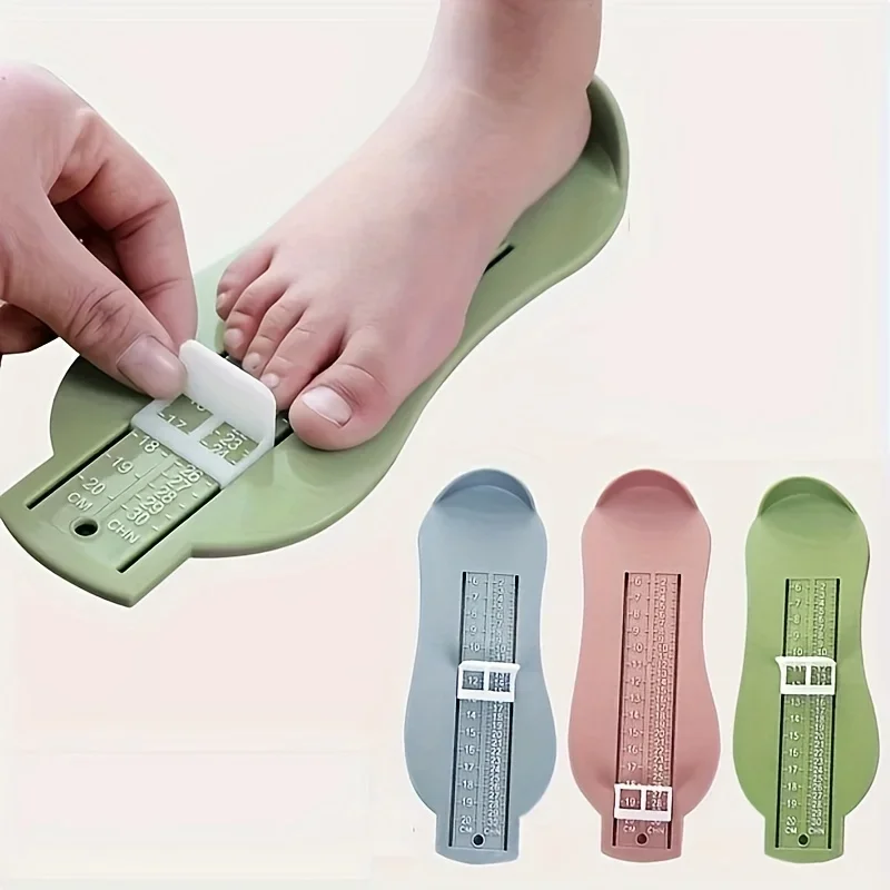 Zufällige Farbe 1pc-Baby Fuß Lineal Kinder Fuß Länge Messgerät Kind Schuhe Rechner Säuglings Schuhe Armaturen Gauge werkzeuge